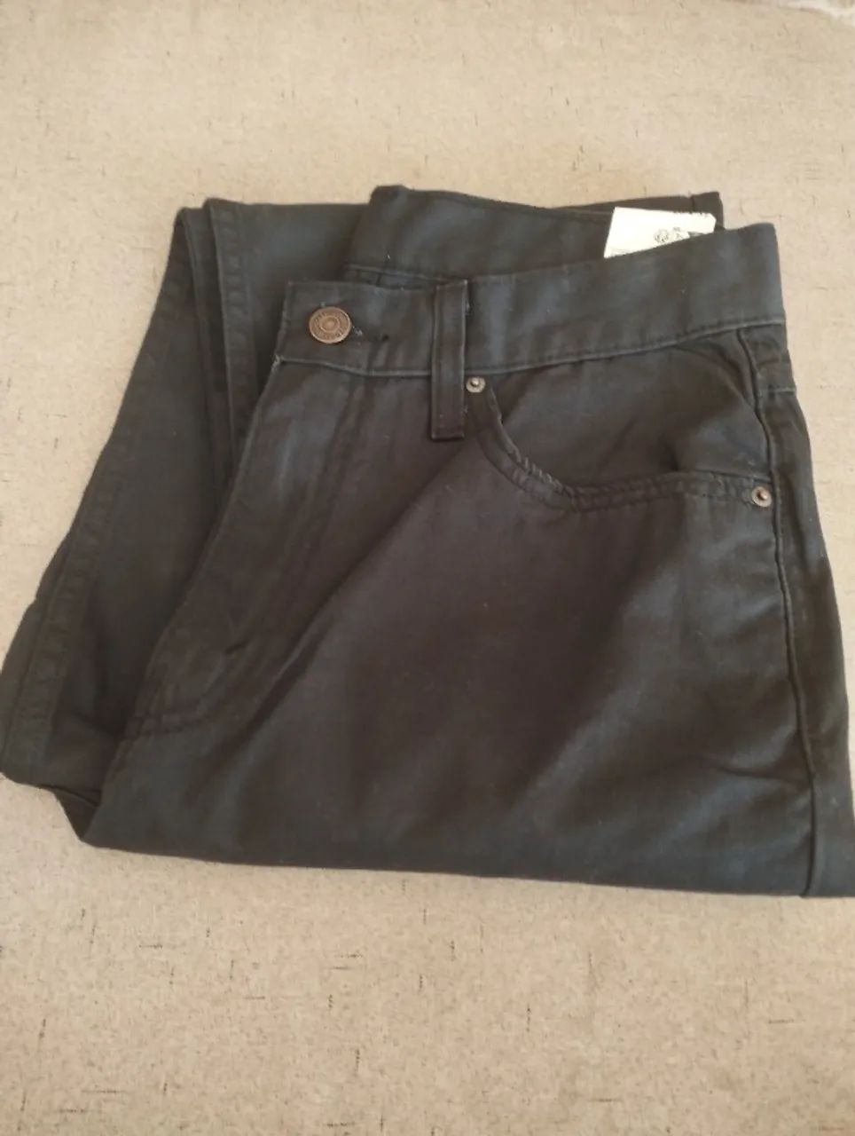 Calça Levis High Waisted Mom Jeans  - Foto 3