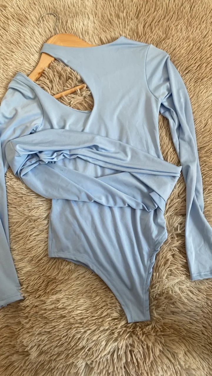 Body Meio Ombro Azul - Foto 4