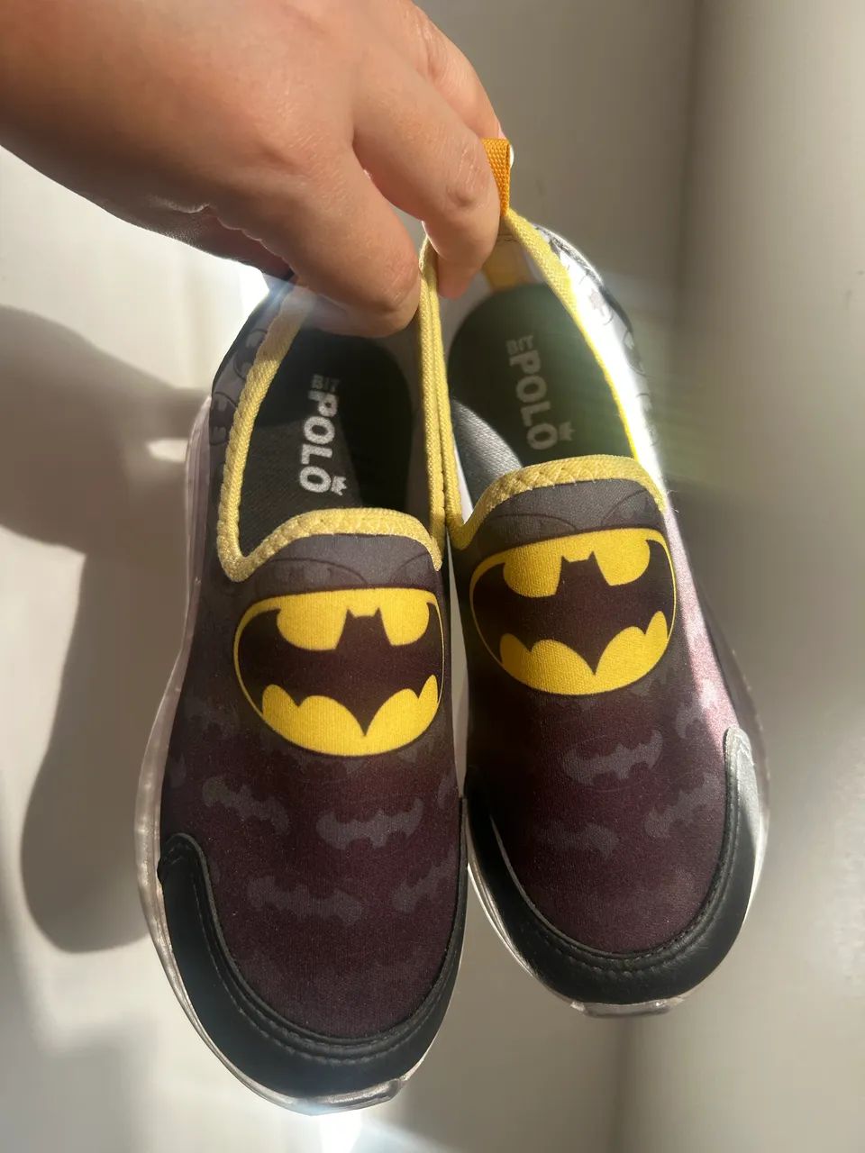 Vendo sapato batman