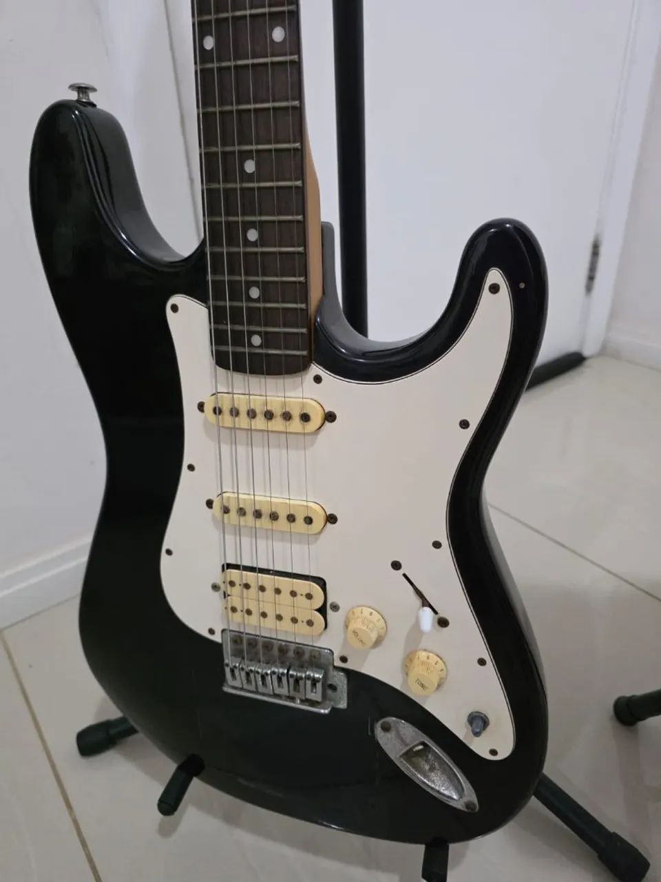 Guitarra Washburn Lyon - Foto 2
