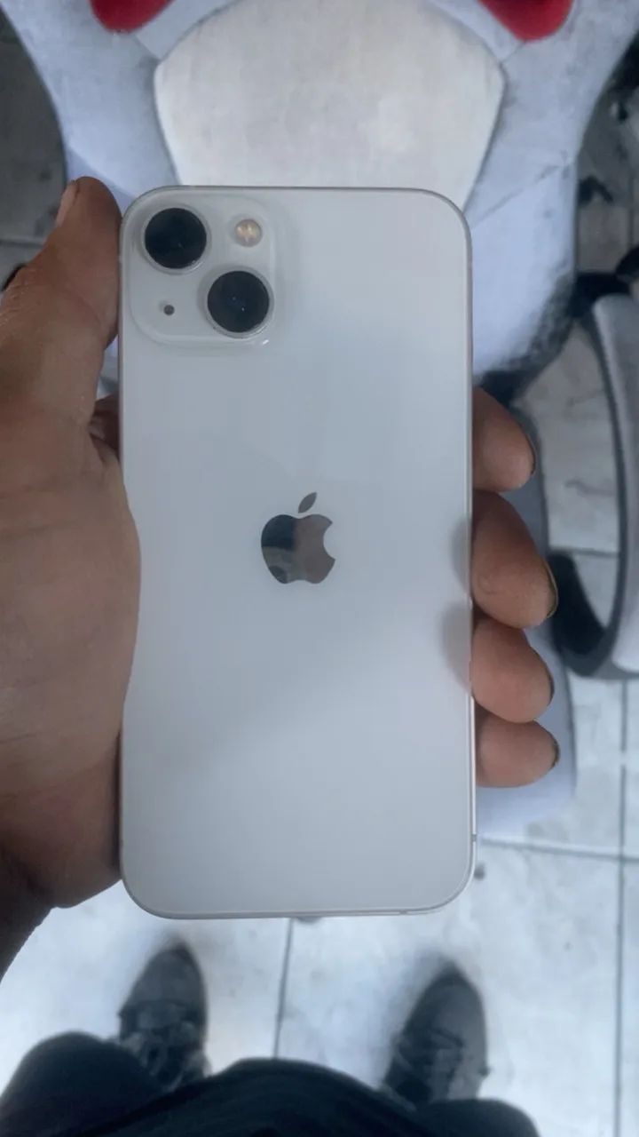 iPhone 13 
