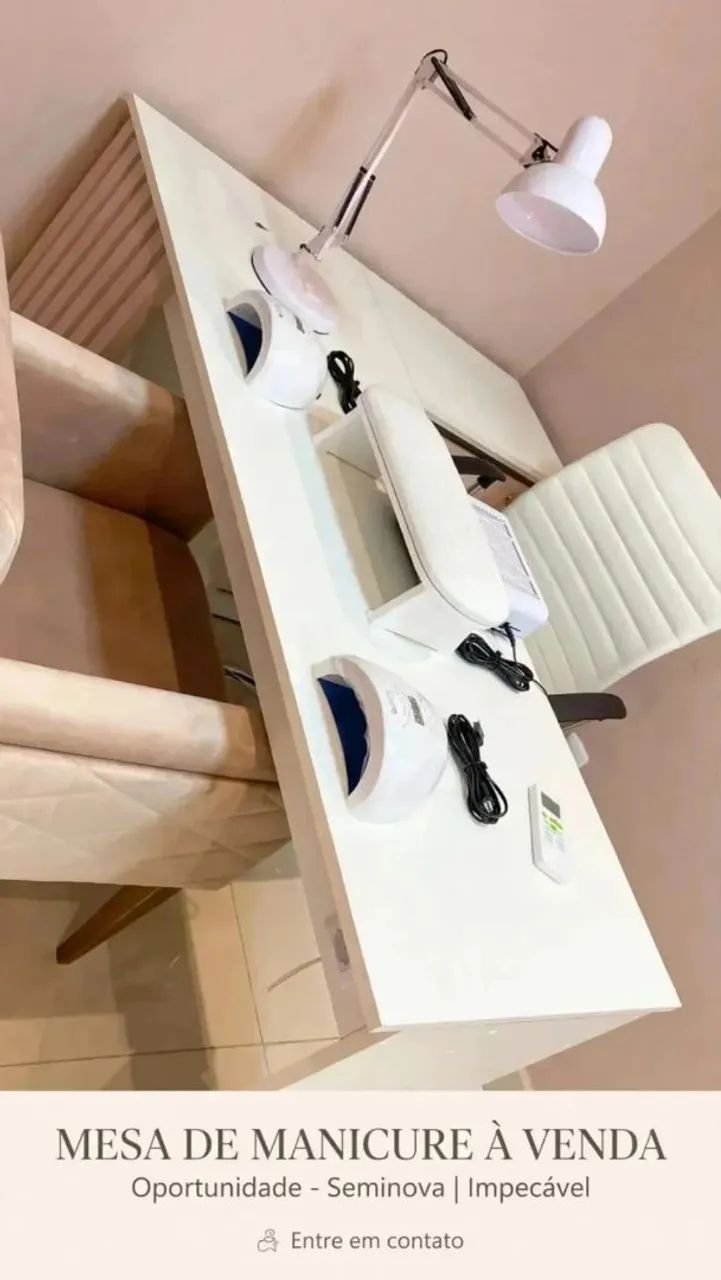 MESA MANICURE/ ESCRIVANINHA 