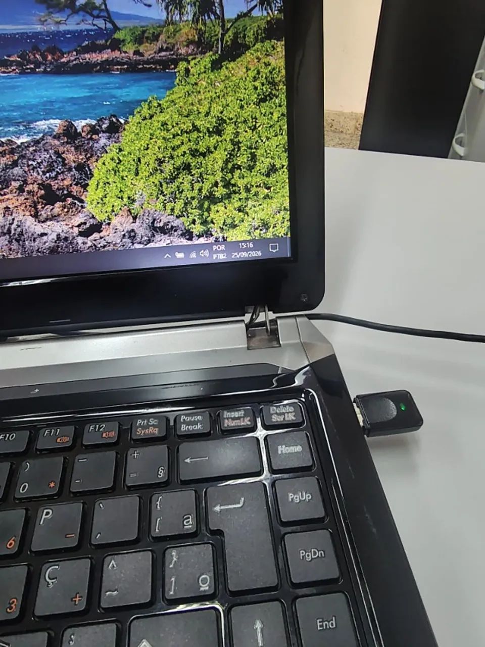 Notebook Itautec InfoWay W7440 - Core i3 / 6GB / SSD 240GB - Foto 4