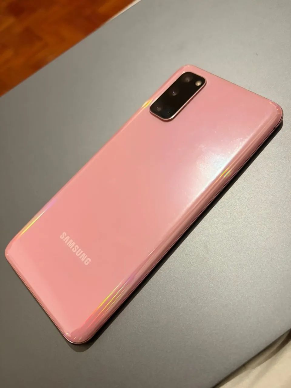 Samsung S20 - Foto 2