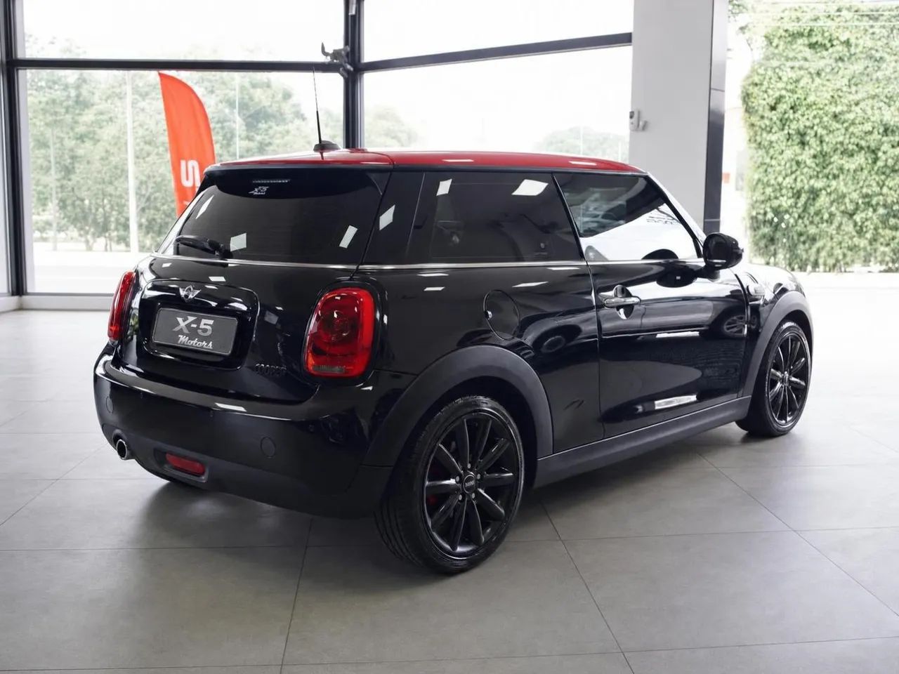 MINI Cooper 1.5 Turbo 12V 3p Aut., foto 15 de 17