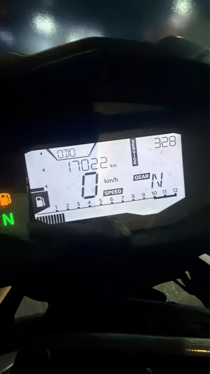 BMW 310 - Foto 4