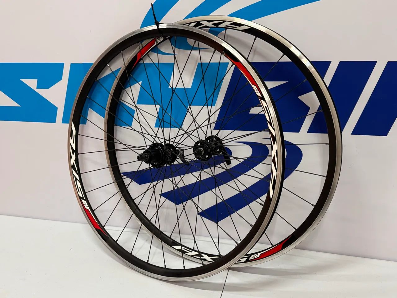 RODAS AXIS 700 CLINCHER SPEED ESTADO ZERO  - Foto 2