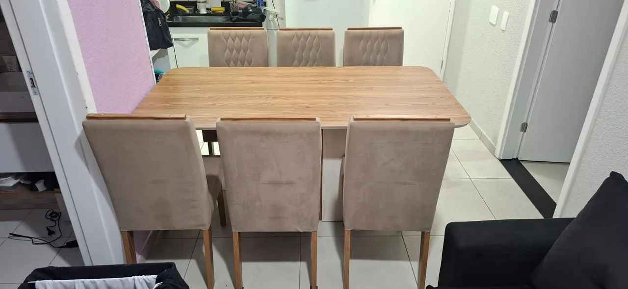 VENDO MESA DE JANTAR COM 6 CADEIRAS - Foto 3