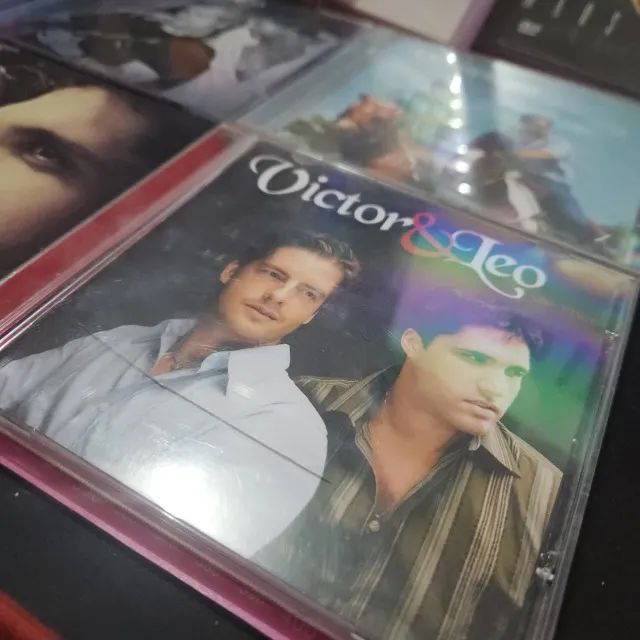 Kit CDs e DVDs Victor e Leo (11 itens) - Foto 2