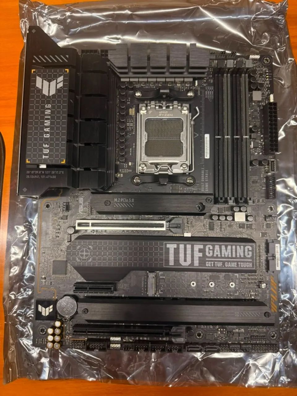 Placa mae x670 plus TUF Asus - Foto 2