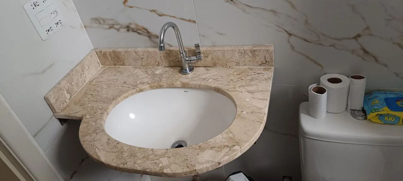 Pias de banheiro 445639341093703681