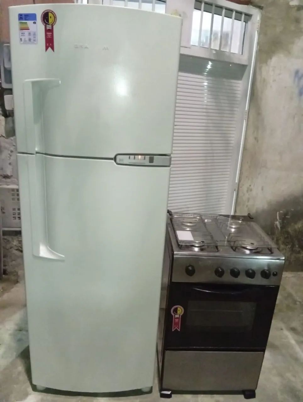 GELADEORA E FOGÃO 