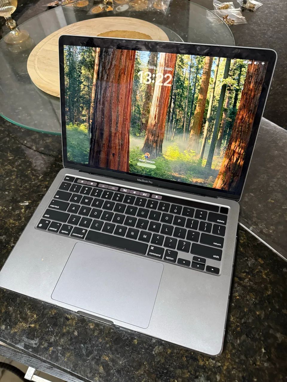 充放電回数12回　MacBook pro 2020年M1 16GB 512GB OTH Produtos - MacBook Pro 2020, MYD92BZ/A, Chip M1, 13.3'', 8GB