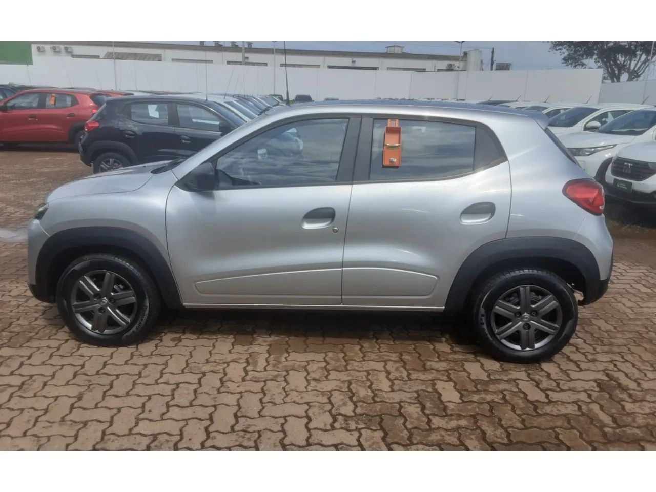 Renault Kwid 1.0 Zen 2023 - Foto 2
