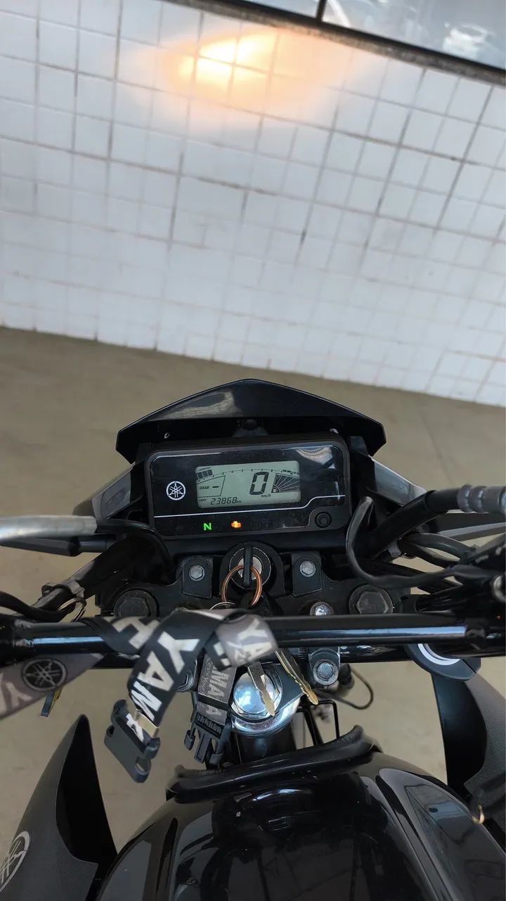 Moto Yamaha Factor  - Foto 5