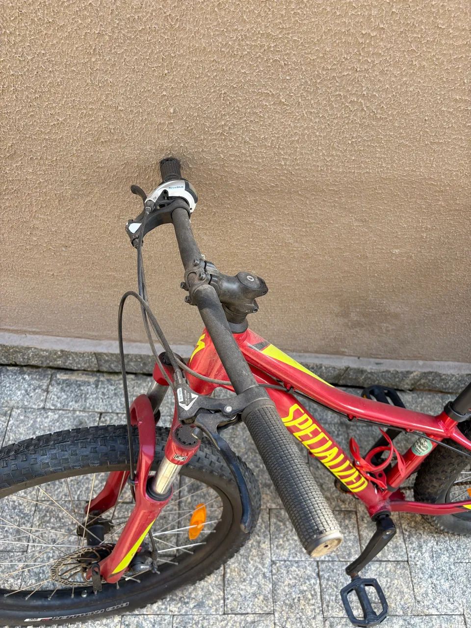 Vendo bicicleta aro 24 Specialized  - Foto 5