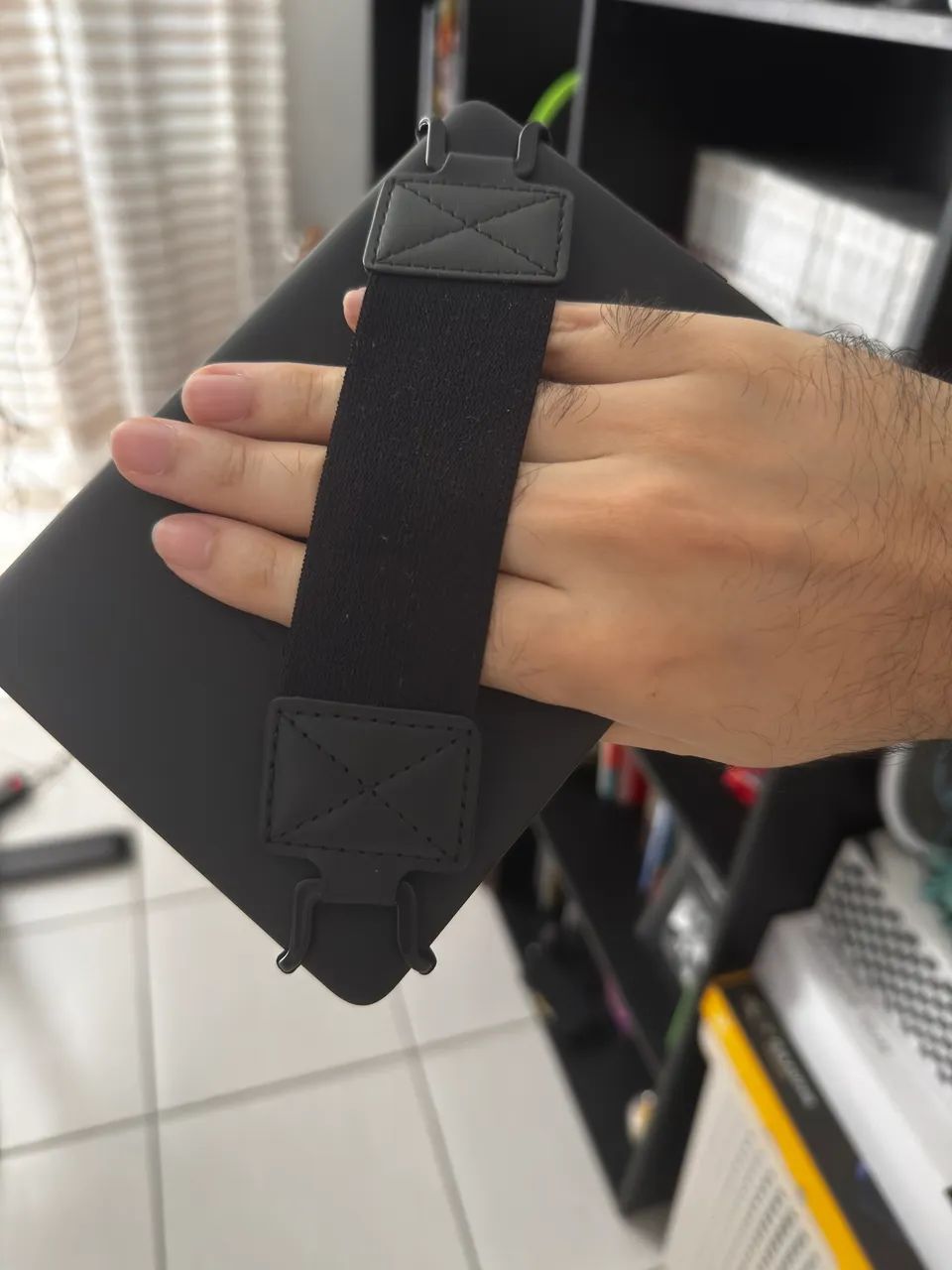 Suporte de mão para Kindle ou tablet pequeno/celular - Foto 3