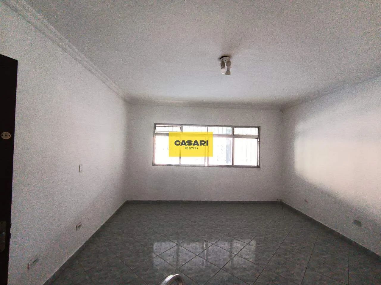 Sobrado com 3 Dormitórios e 2 Vagas para Locação  Santo André - Foto 3