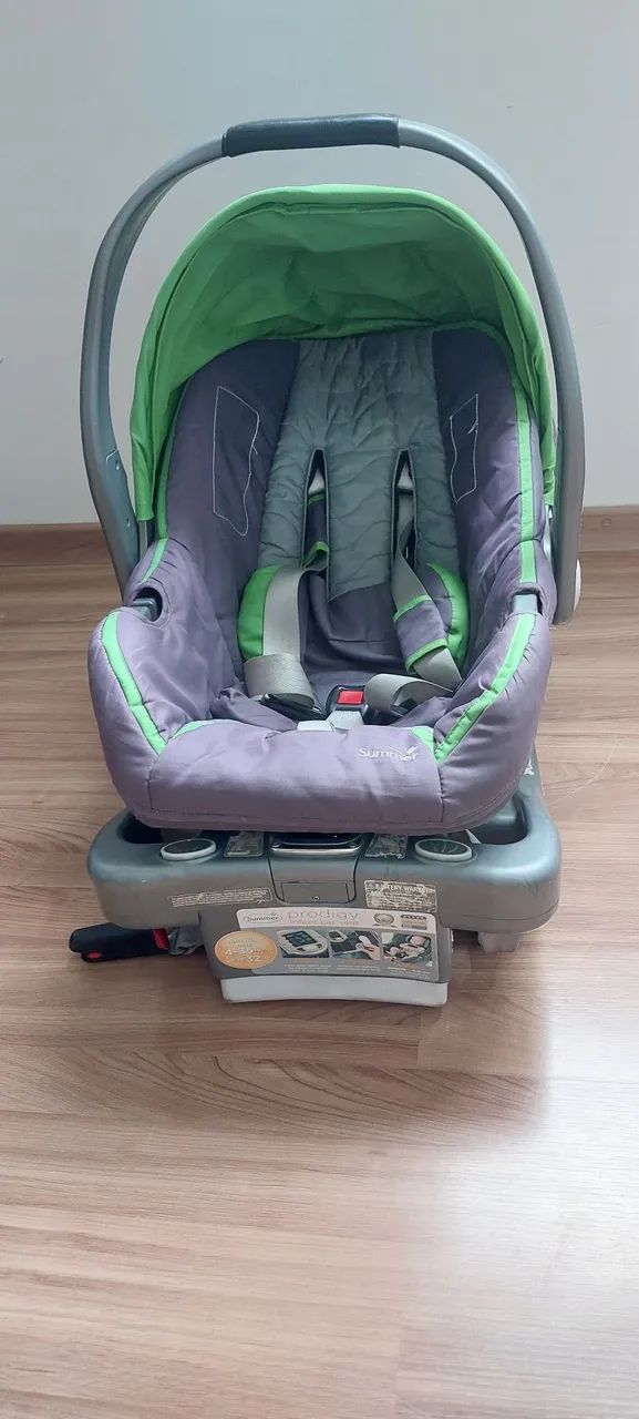 BEBÊ CONFORTO + BASE + CAPOTA R$ 250,00 - Foto 4