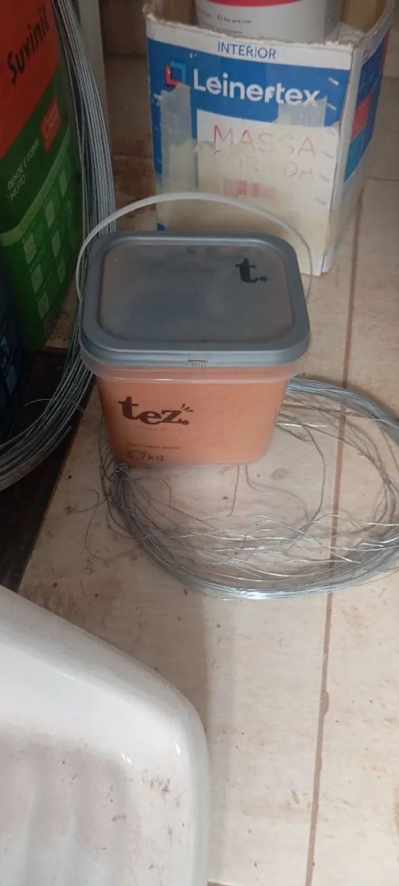 Vende se matérias de construção 