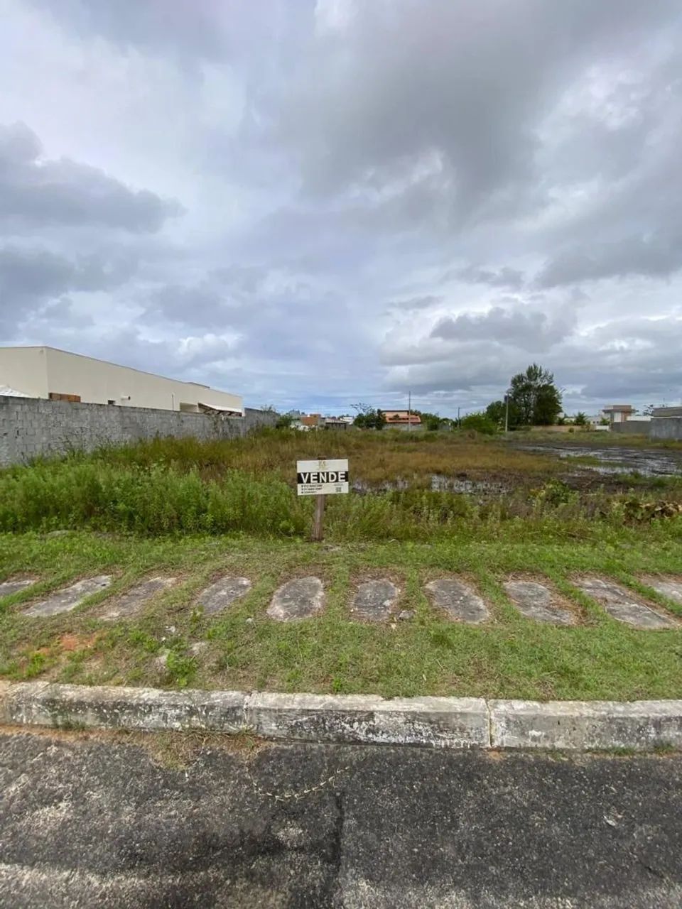 LOTE À VENDA | 750 m² | CONDOMÍNIO CLUBE JACUÍPE COUNTRY