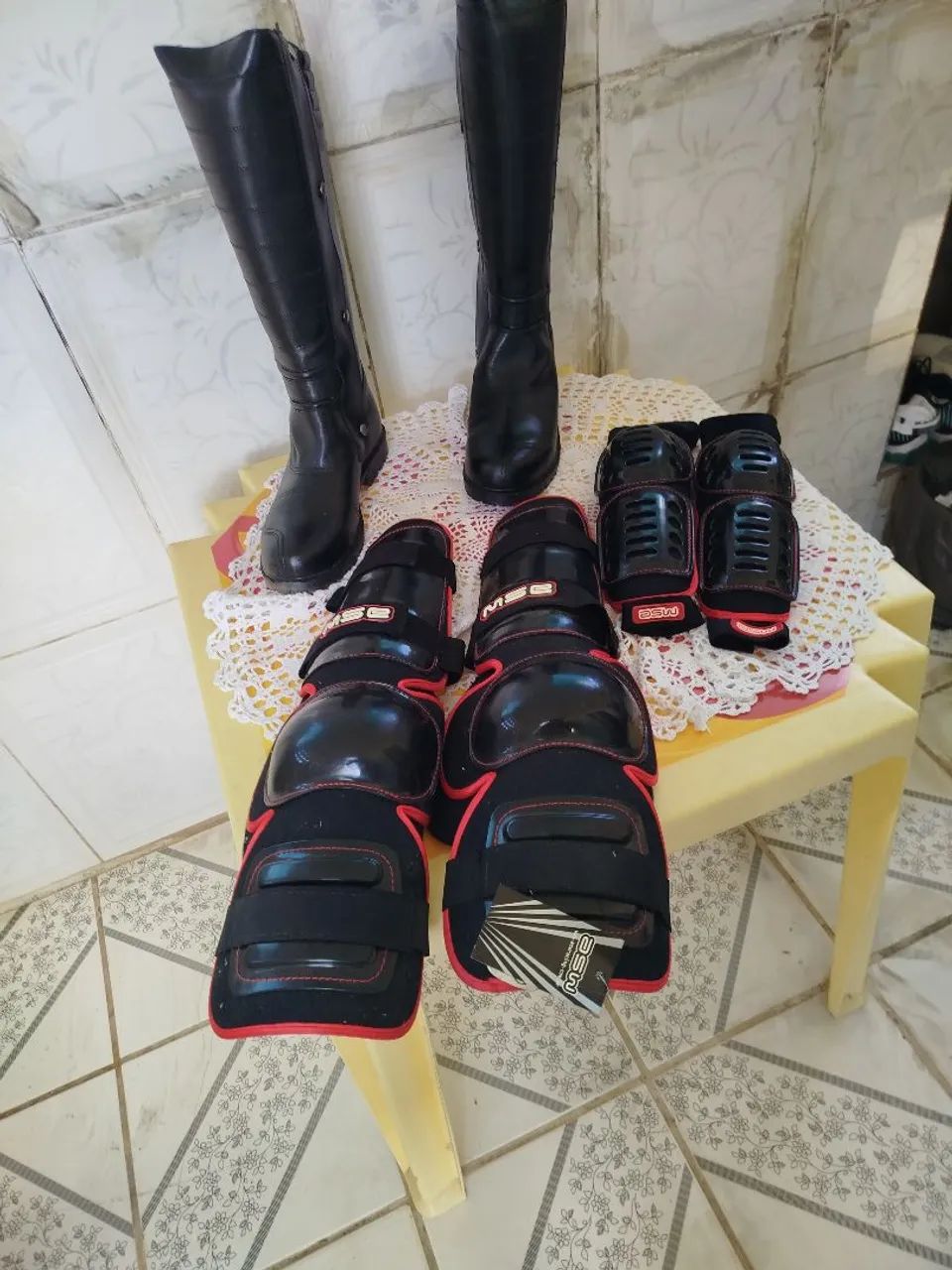 Equipamentos de proteção O/ motociclista  - Foto 4