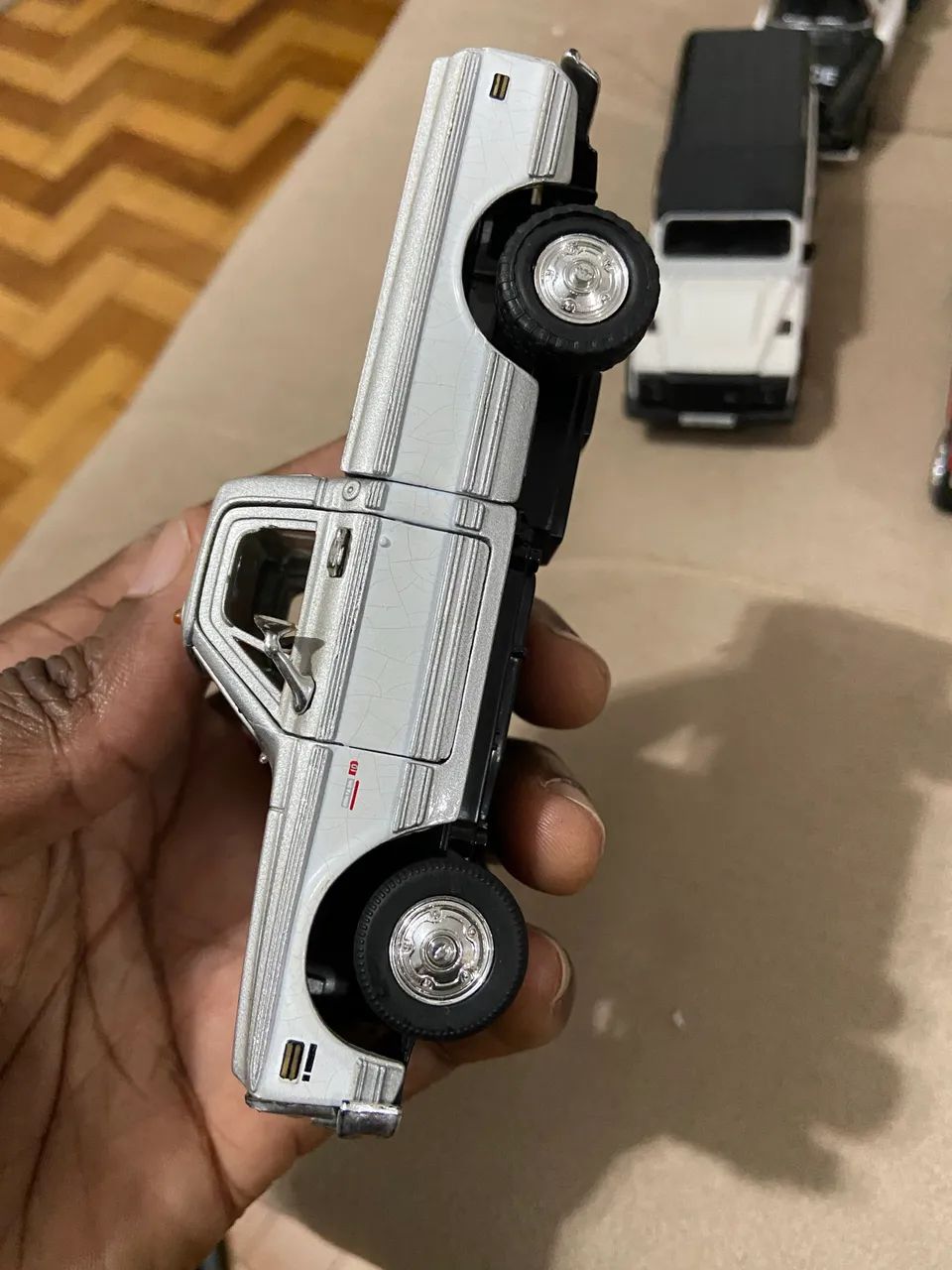1972 Chevrolet Cheyenne Pick-up 1/32 - Hobbies e coleções - Centro