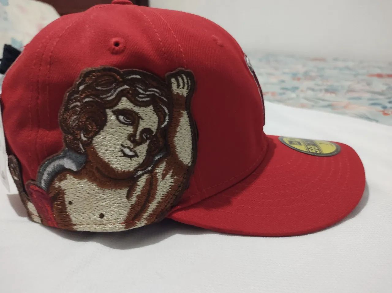 Boné original New era zeroooo sem uso  - Foto 2