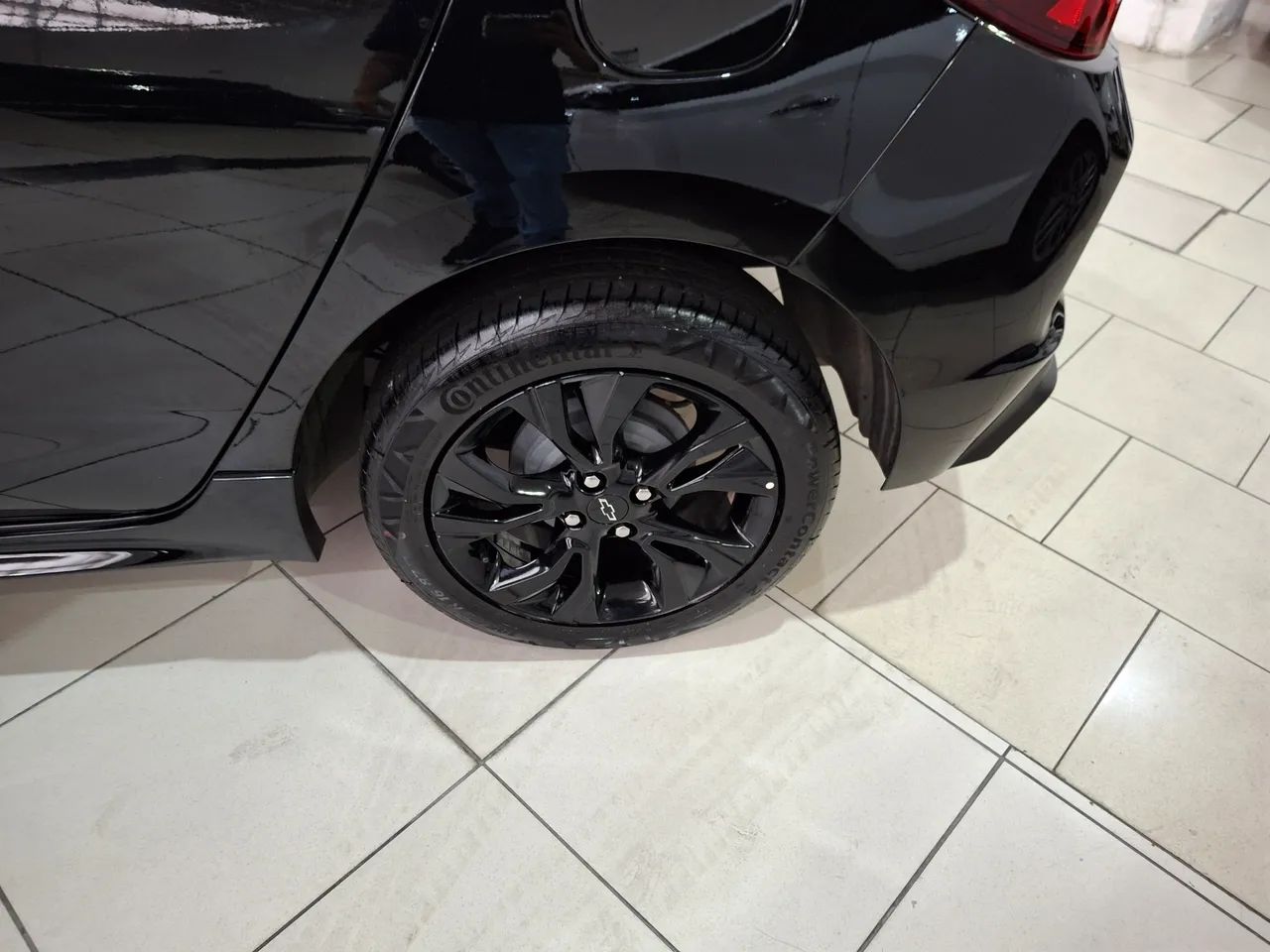 Chevrolet Onix RS 1.0 TB 12V Flex Aut. 4P, foto 4 de 10