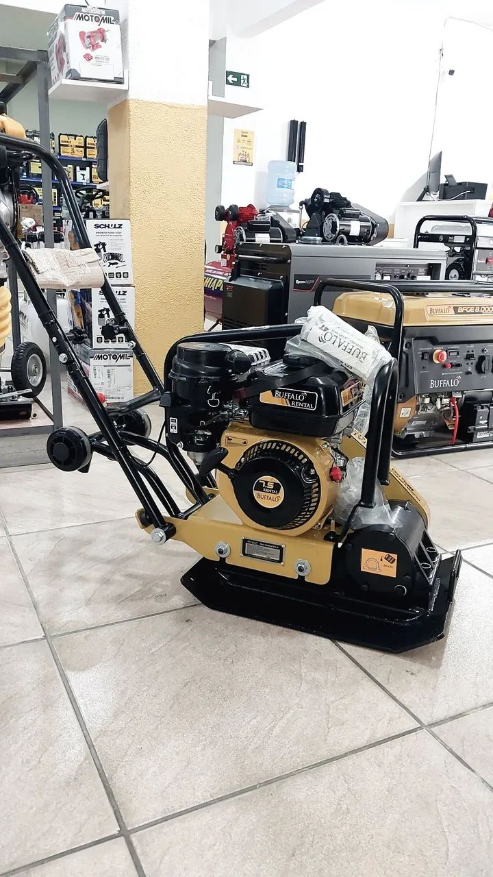 Placa Vibratória 65kg a gasolina Buffalo Rental - Nova/Loja