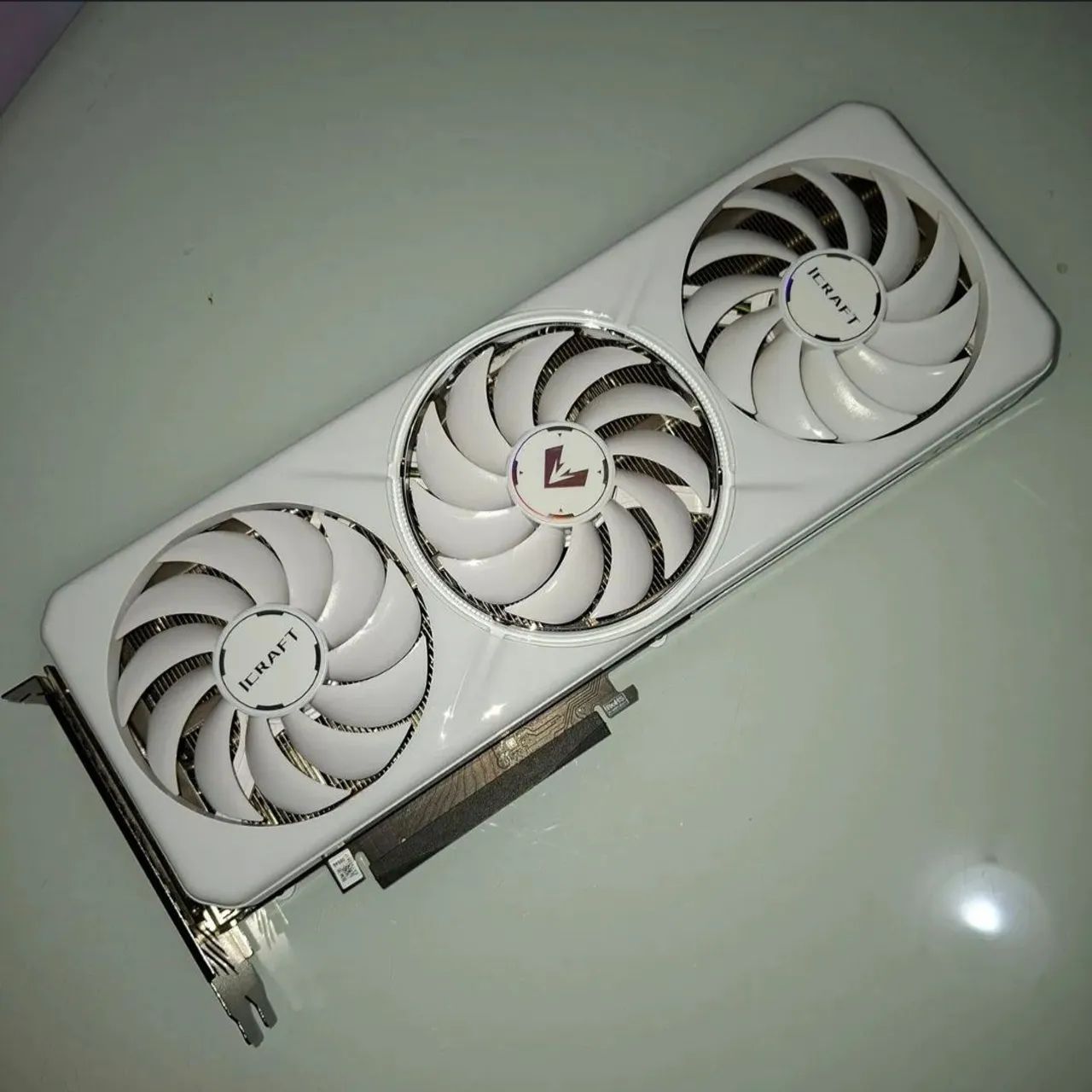 Intel Arc B580 - Foto 2