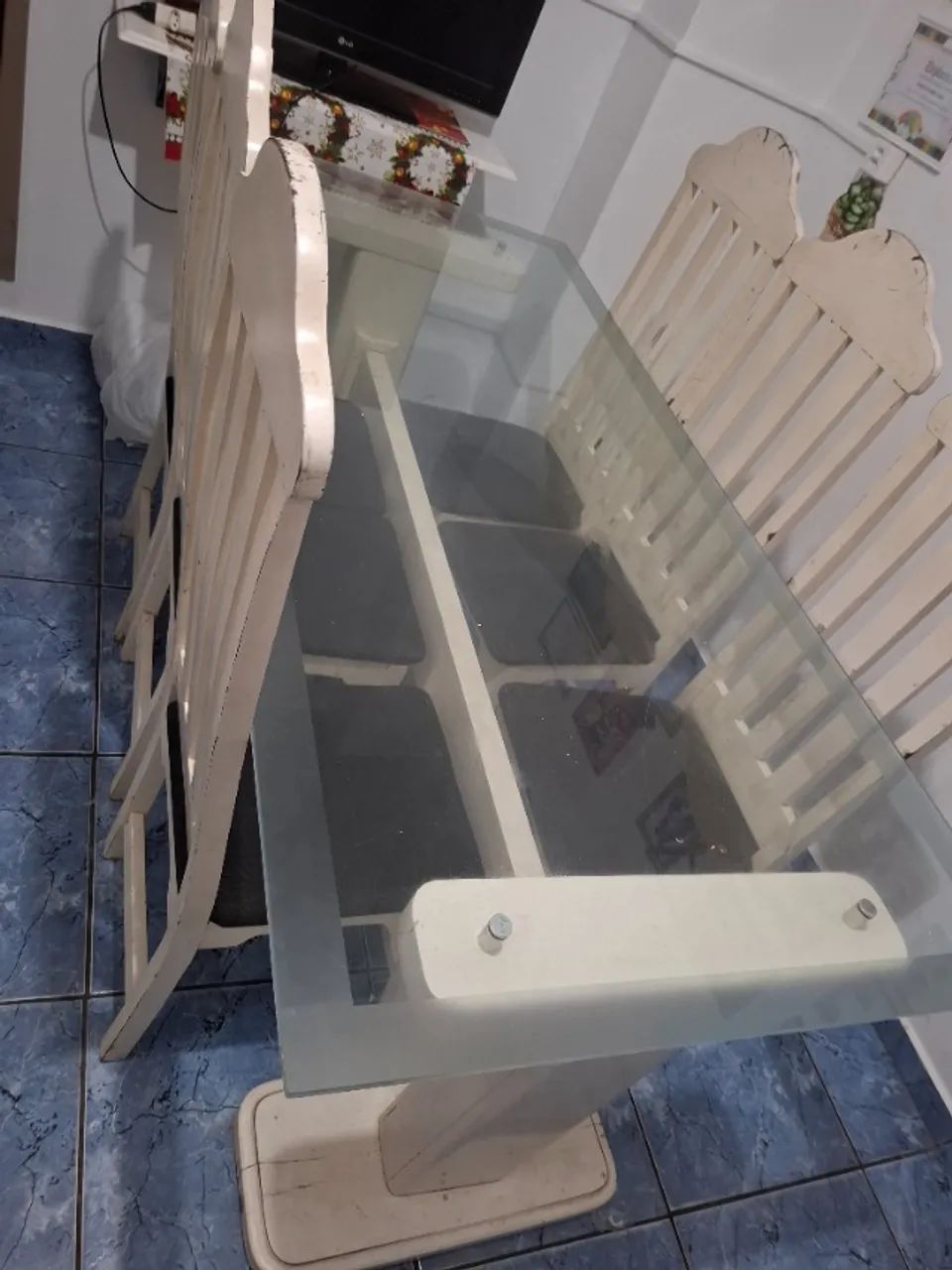 Glass table65171912920577120