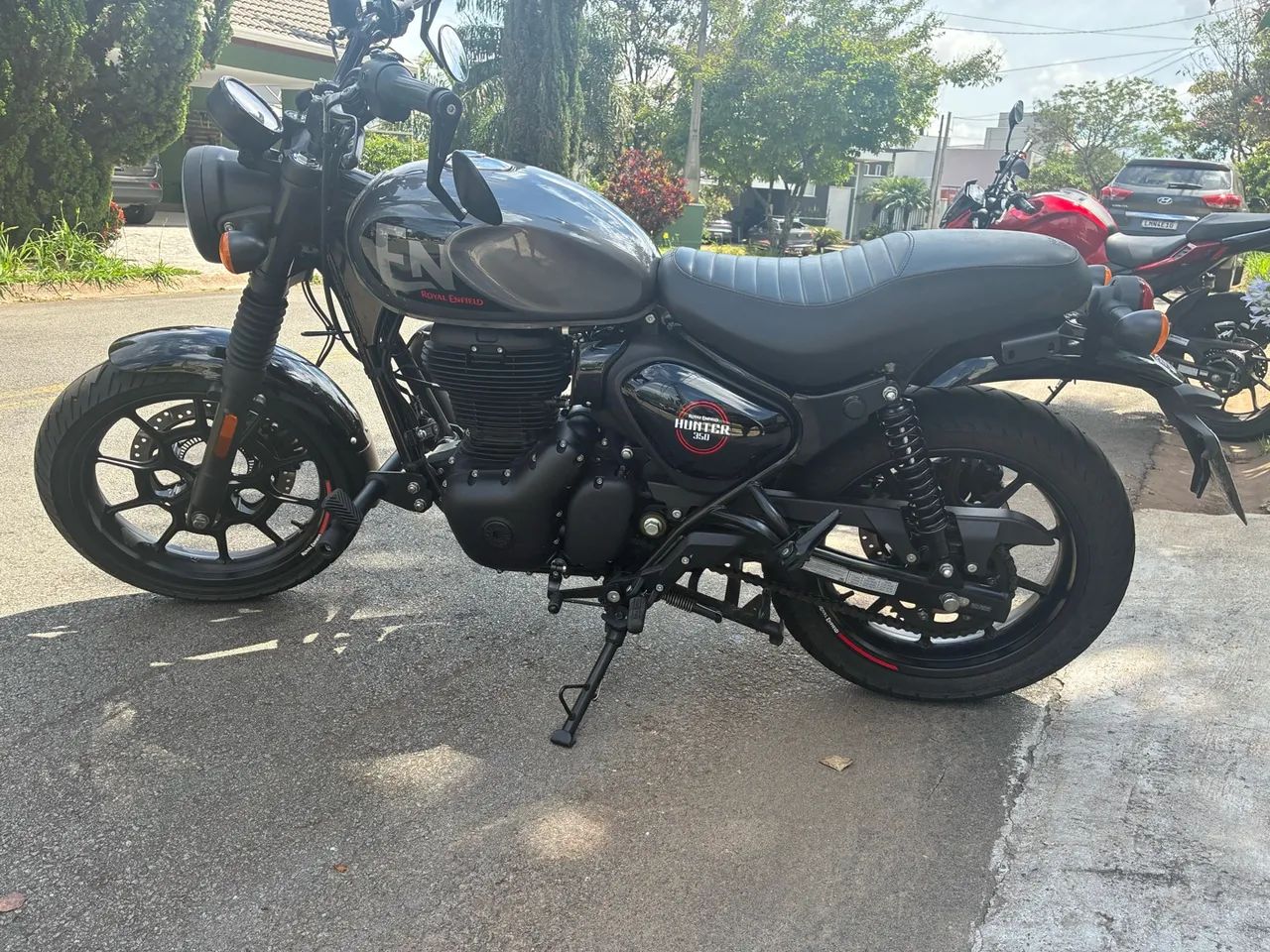 Hunter 350