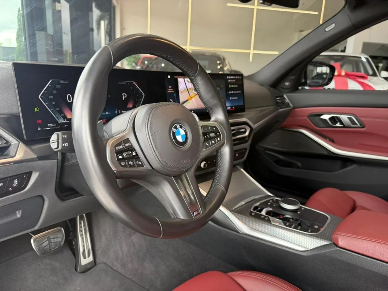 BMW 320I A 2.0 TB M Sport Activeflex 16V 4P 2023 - Foto 10