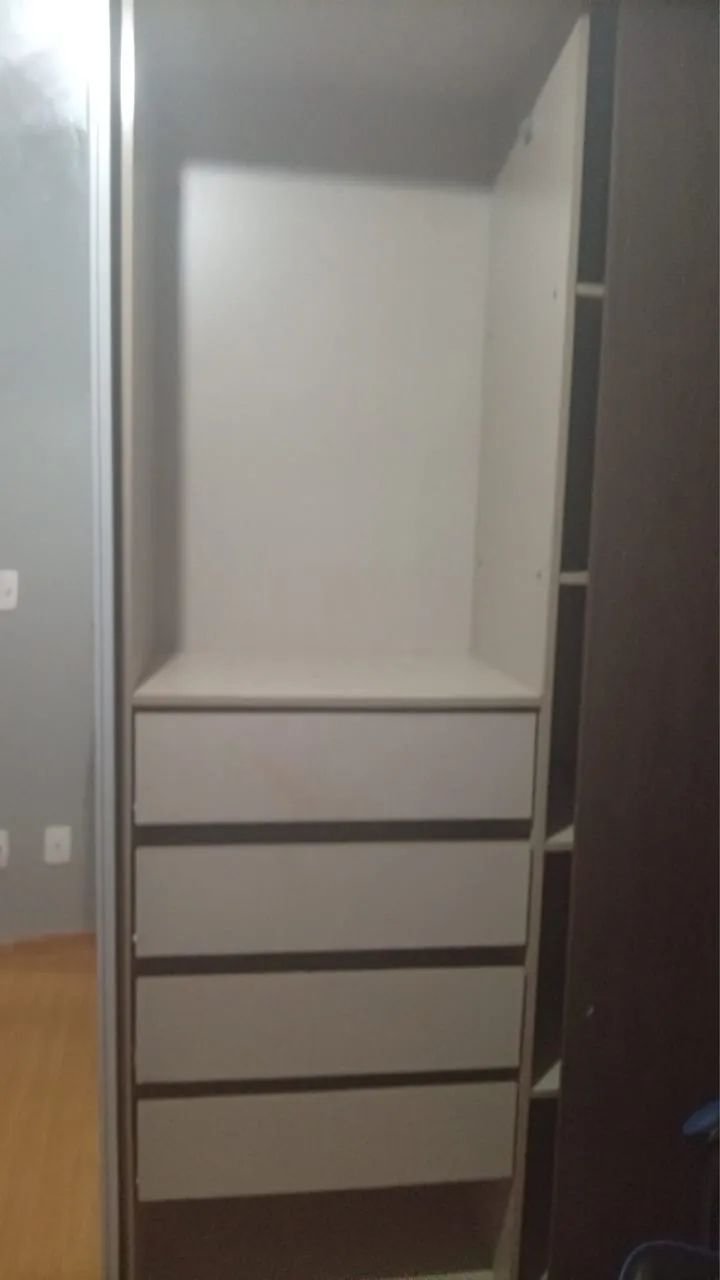 Cadeira gamer, mesa para computador e guarda roupa  - Foto 3