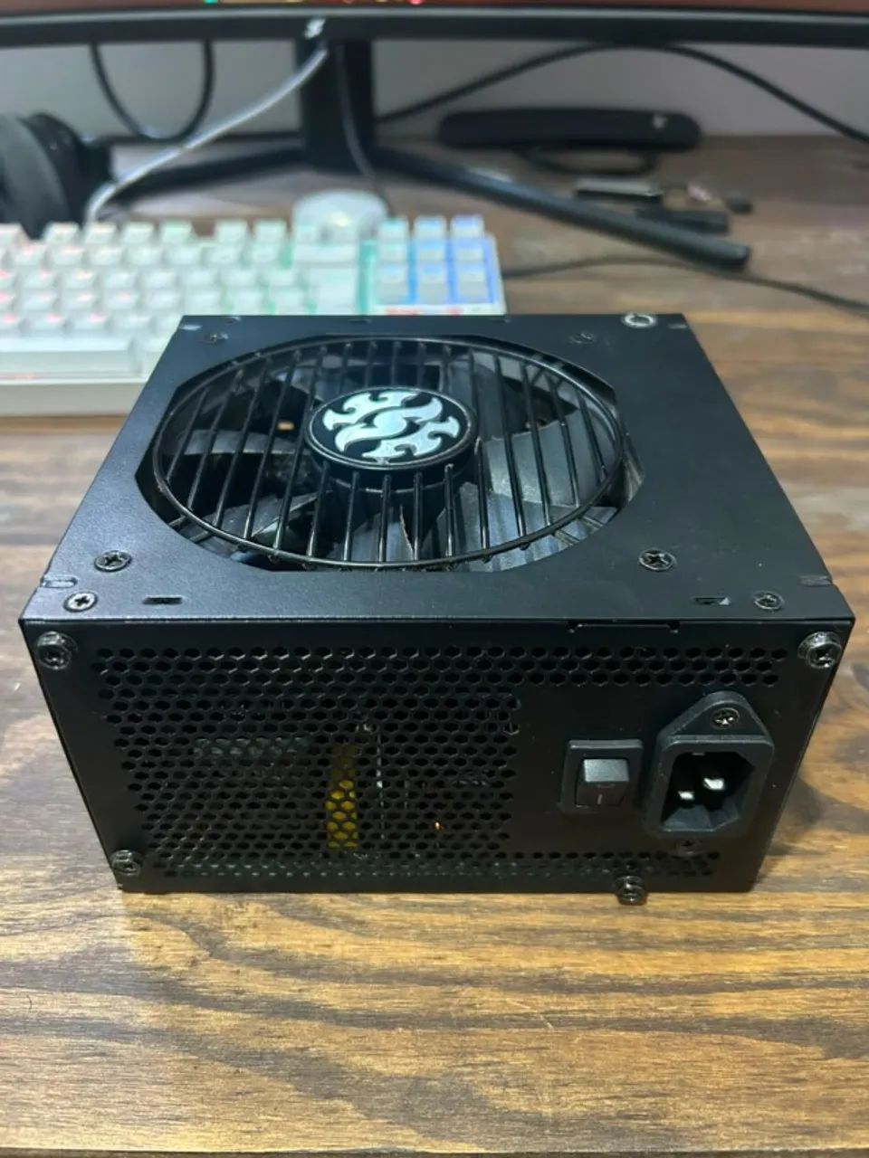 FONTE XPG CORE REACTOR 850W 80 PLUS GOLD FULL MODULAR ? - Foto 3