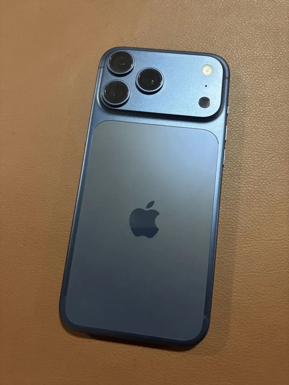 iPhone 17 Pro Max novinho  - Foto 3
