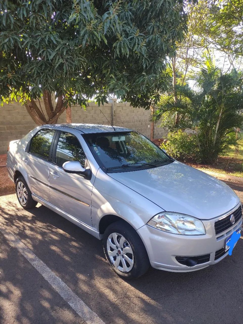 Fiat Siena 2012 photo 2