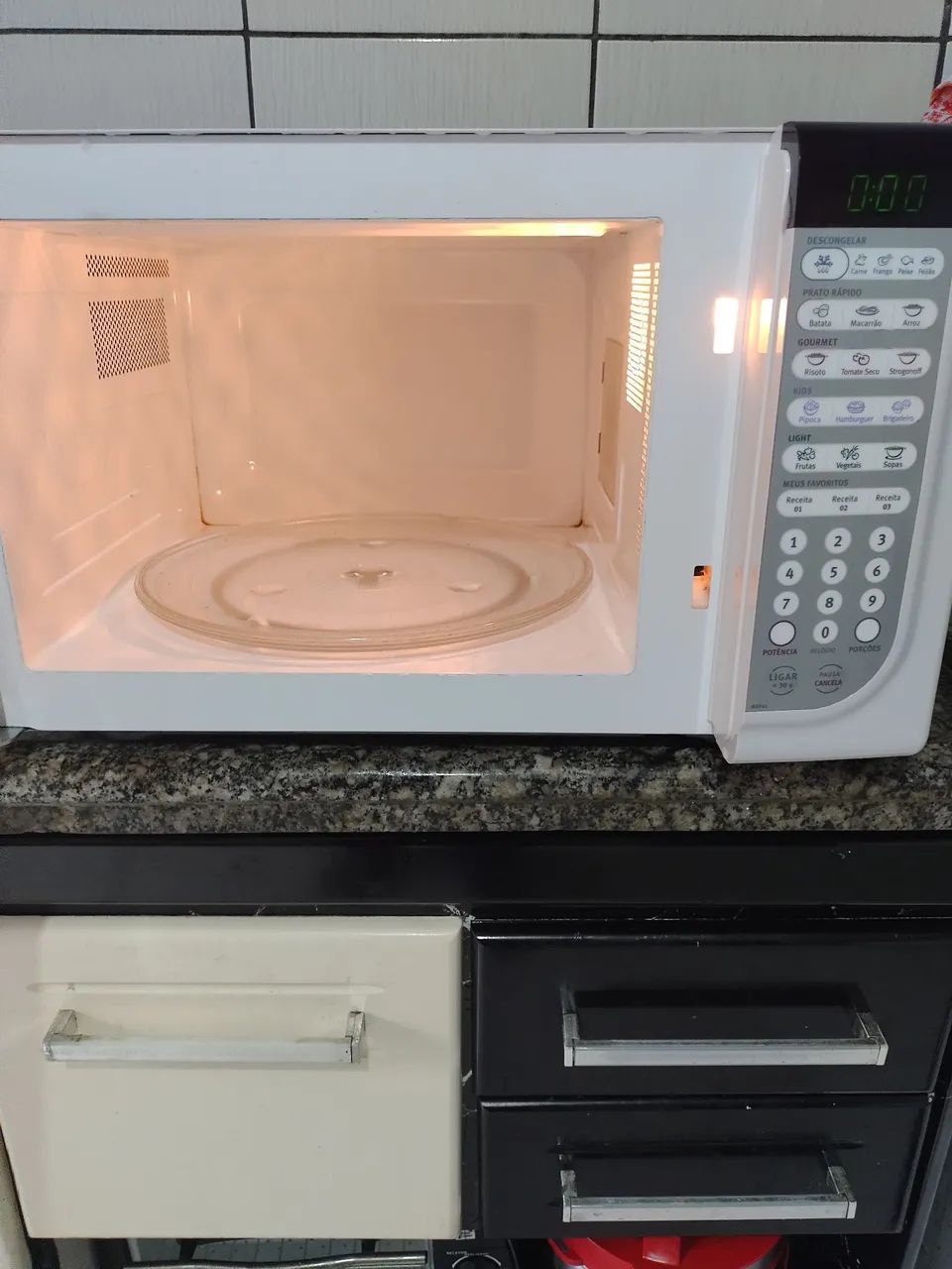 Microondas Eletrolux mef41 