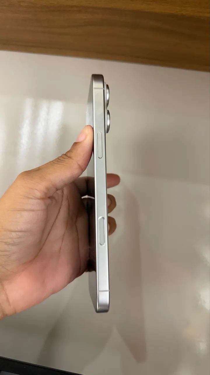 Iphone 16 pro max (bateria 95%) - Foto 3