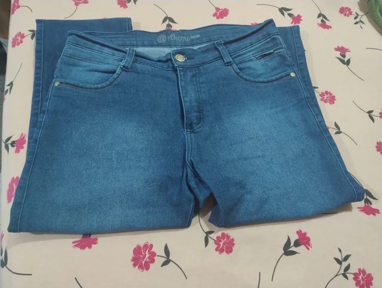 Roupa semi nova 