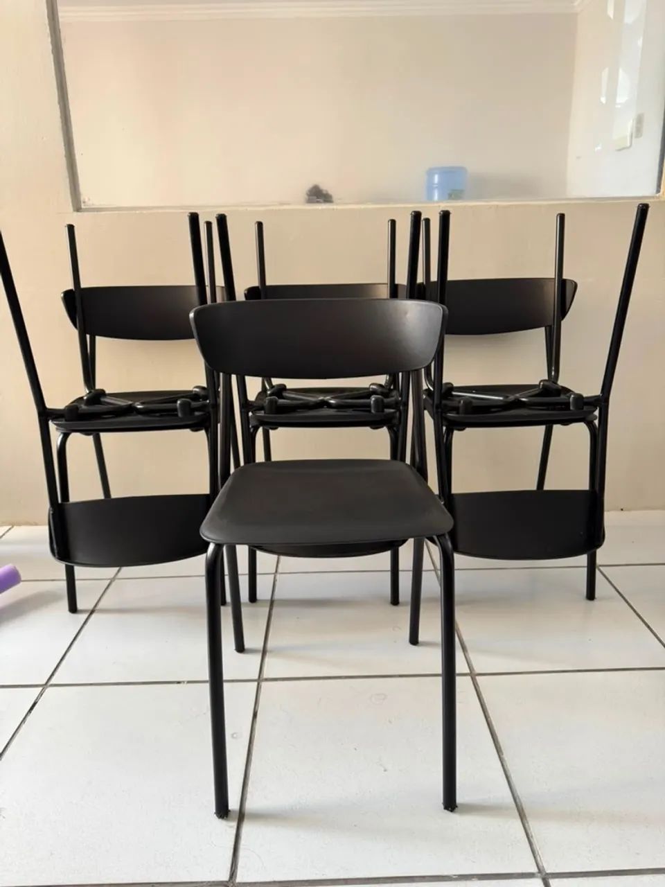 Cadeiras para escritório pretas 