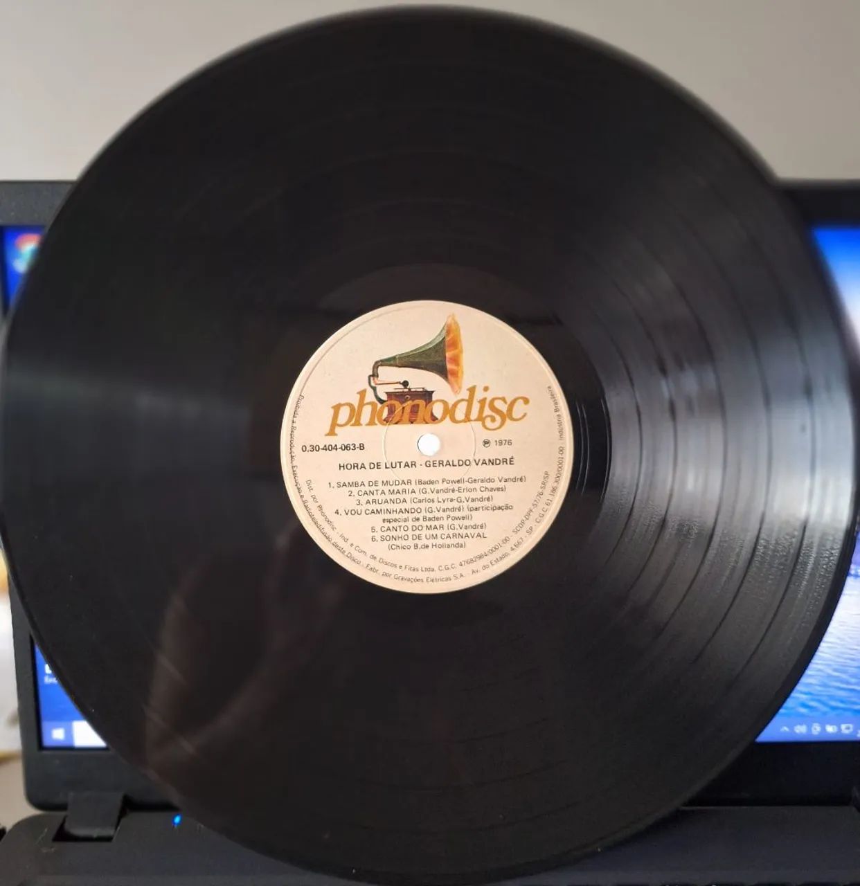 LP Geraldo Vandré - Hora de Lutar | Disco MINT (Impecável) | Capa G+ - Foto 3