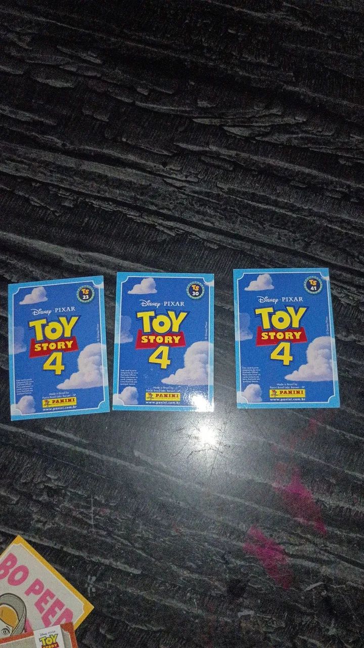 Cards Toy Story e figurinhas do álbum.  - Foto 3