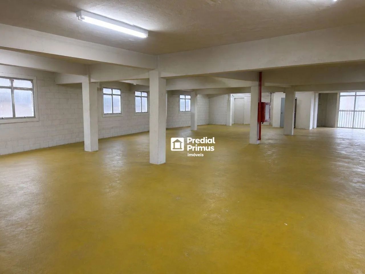 Loja para alugar, 308 m² - Centro - Nova Friburgo/RJ - Foto 2