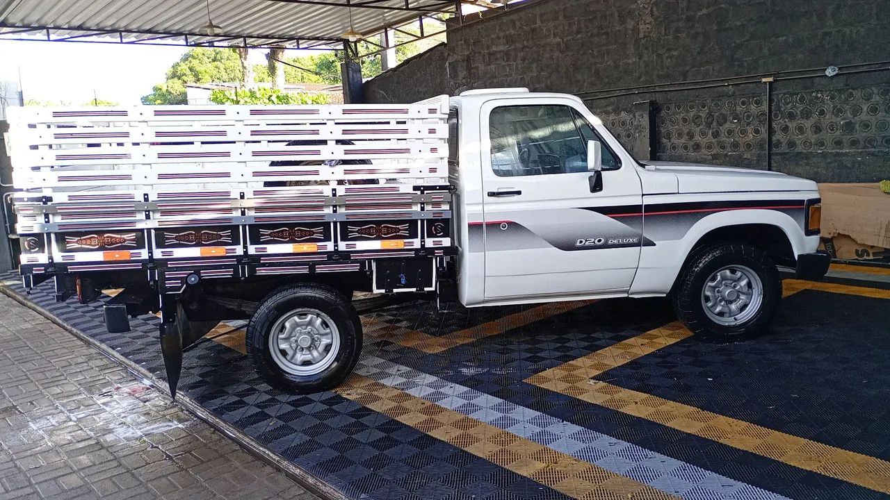 Chevrolet D-20 S / Luxe 3.9/4.0 Diesel 1996