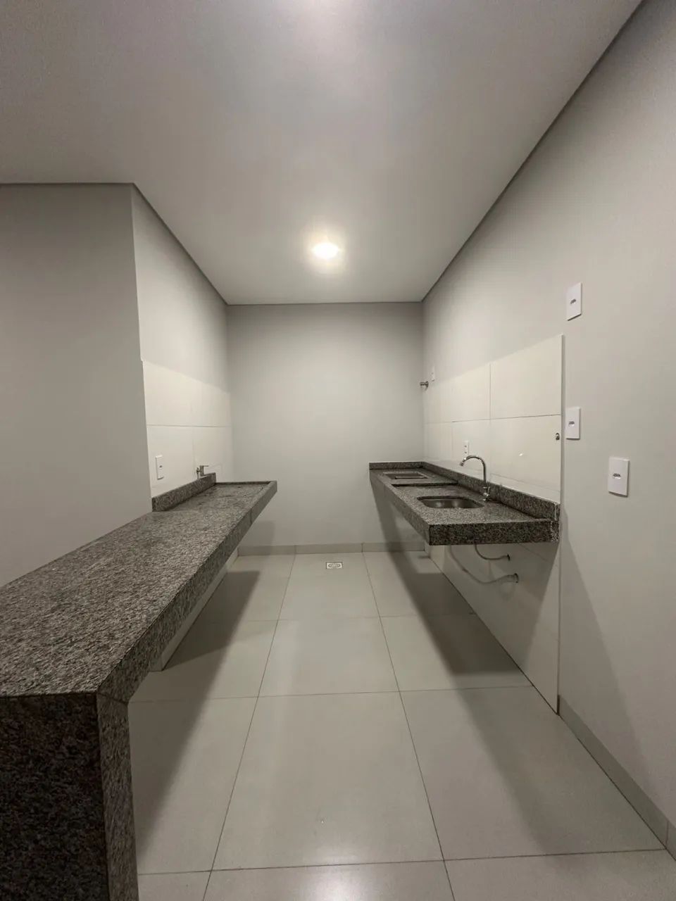 ALUGA-SE APARTAMENTO com Internet inclusa  - Foto 2