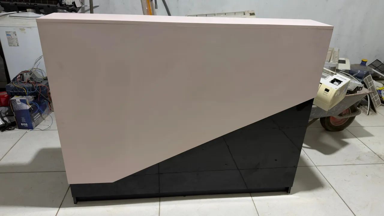 Balcão stone poltronas 