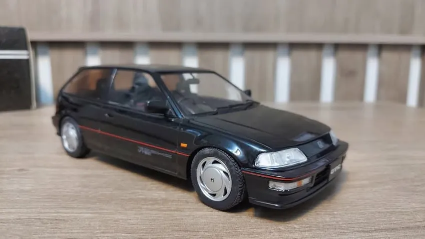 Miniatura 1:18 nissan skyline 2000 gt-r kpgc10 raríssima kyosho