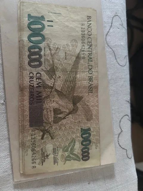 kit com 09 cédulas de 100 mil cruzeiros